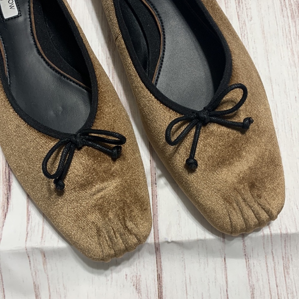 Antonio Melani x Courtney Grow James Velvet Bow Ballet Flats - Picture 8 of 13